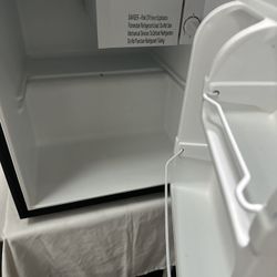 Mini Fridge With Freezer