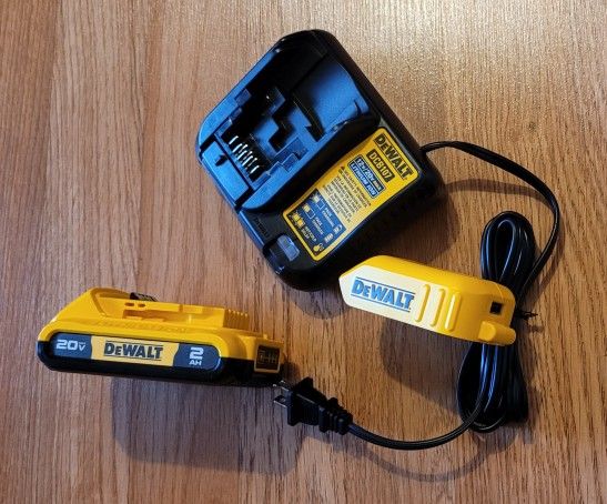New Dewalt 20v USB Power Source 2ah Battery And Battery Charger $65 Firm Pickup Only