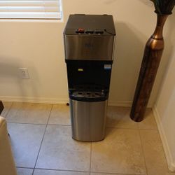 Brio Hot/Cold Water Dispenser