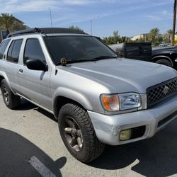 2002 Nissan Pathfinder 4x4 