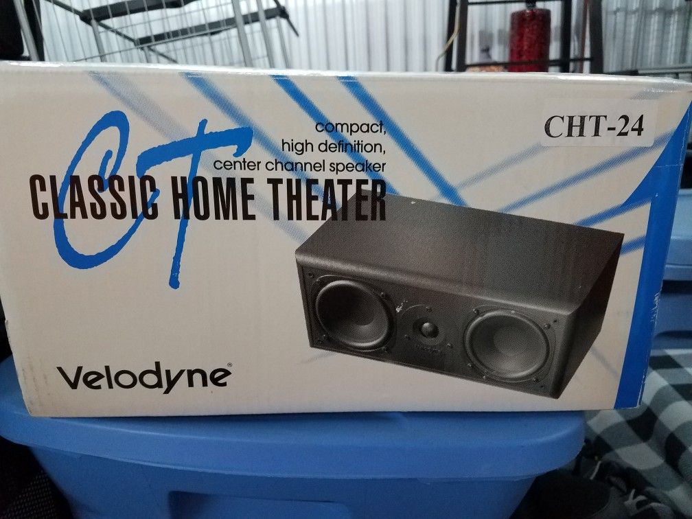 Velodyne bookshelf speakers and center channel