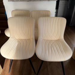 4 Chair Like New For Table