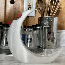 NEW Silk Epic Fancy Crescent Shaped Moon Vase 3D printed and unique Home Decor