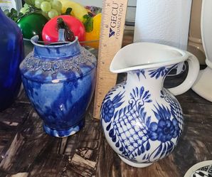 Teapots and Miniature tea set