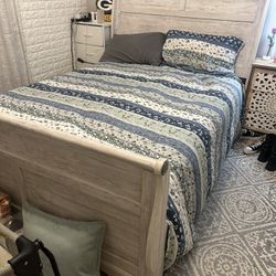 Queen Bed Frame 