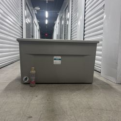 Storage Container With Lid and Wheels