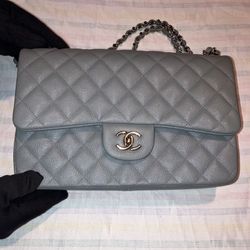 Chanel Jumbo Classic Double Flap Bag – Grey Caviar Leather (2019)