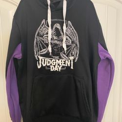 WWE The Judgment Day Men’s Size Large All Rise Pullover Hoodie Sweatshirt, Black & Purple