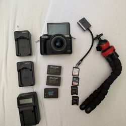 Canon EOS M3 + More