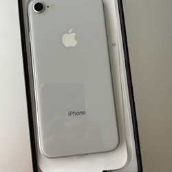 Iphone 8 Silver 64GB ANY CARRIER