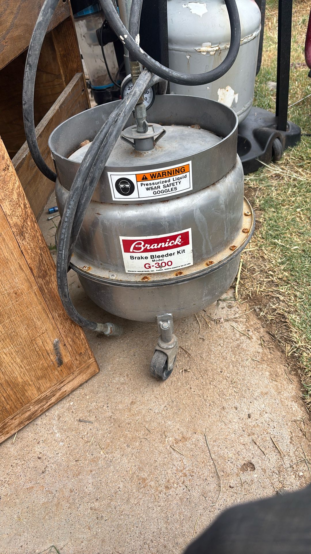 Brake Bleeder