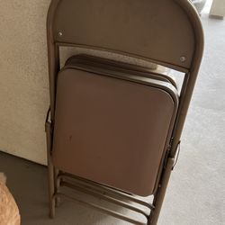 Foldable Chairs 