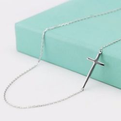 N39- Beautiful, Elegant Necklace -Cross! 925 Sterling Silver!