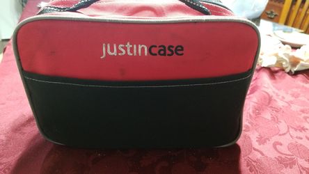 Justincase safety kit for vehicles