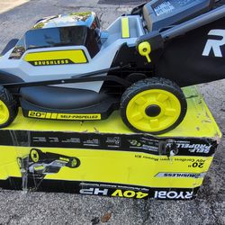 NEW RYOBI 40V SELF-PROPELLED  20" 3-IN-1 Lawn  Mower - Battery,  Charger & Bag (Retails $535)