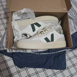 Veja White Shoes With Green (Adidas Lookalike) Size 10