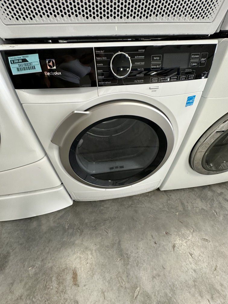 Electrolux Dryer 24' for Sale in Aloma, FL OfferUp