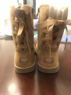 Ugg girls size 12 brand new