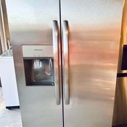 Frigidaire Side By Side Refrigerator 