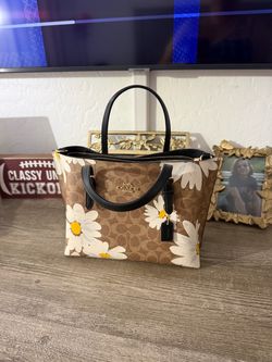 Daisy Coach bag