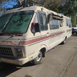 Chevy 454 Carb Engine V8