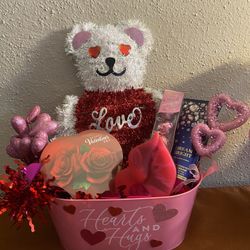 Valentine’s Gift Basket