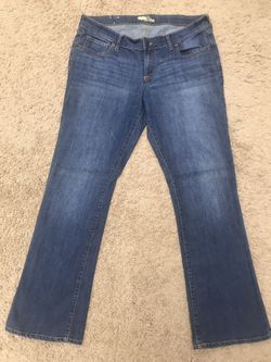 Old Navy women’s Diva jeans size 12