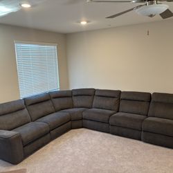Large Gray Sectional Sofa – 2 Power Recliners + 1 Manual Recliner 