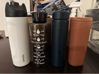 Owala, Starbucks, 2 generic water bottles