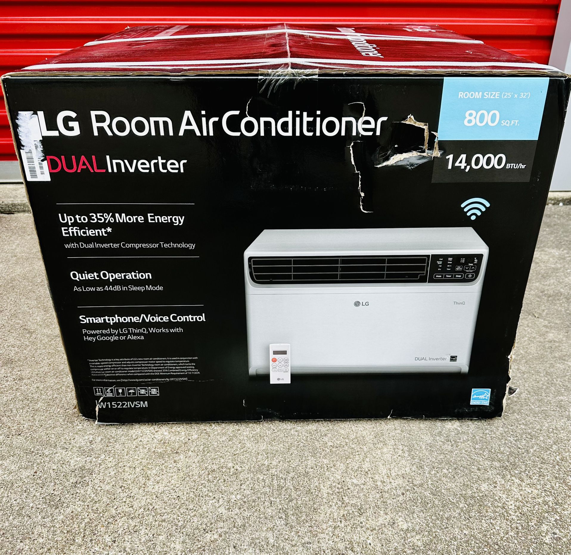 LG 14,000 BTU 115V Window Air Conditioner Cools 800 Sq. Ft. with Dual inverter, Remote and Wi-Fi in White  (BRAND NEW )   