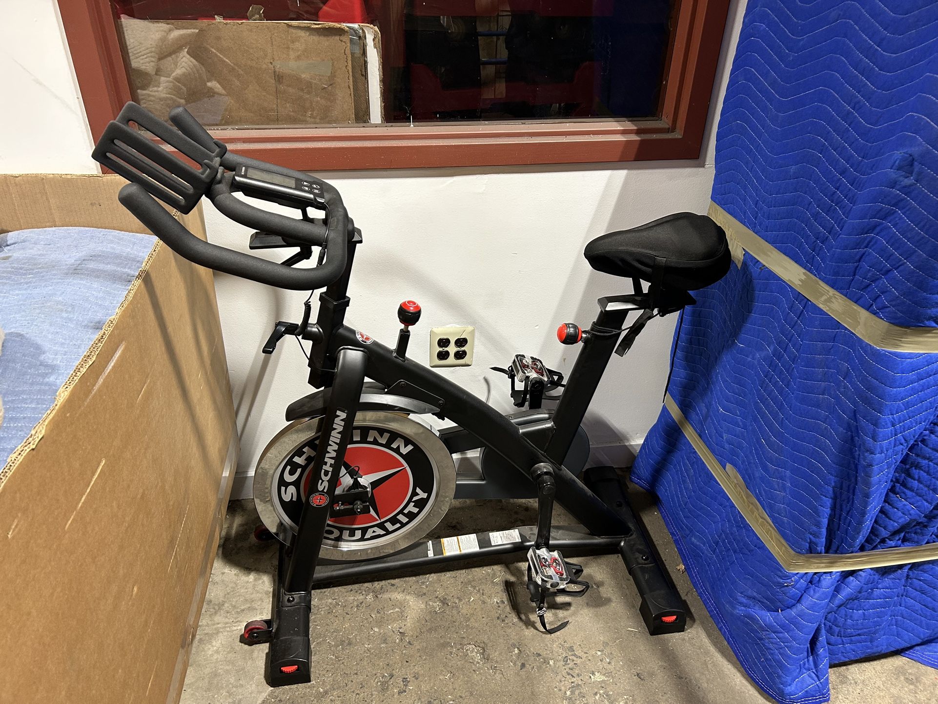 Schwinn IC3 Indoor Bike
