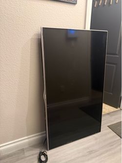 Hisense 45 Inch Smart TV