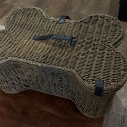Bone Dry Bone-Shaped Wicker Storage Basket, 
