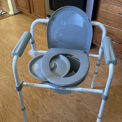 Folding Commode