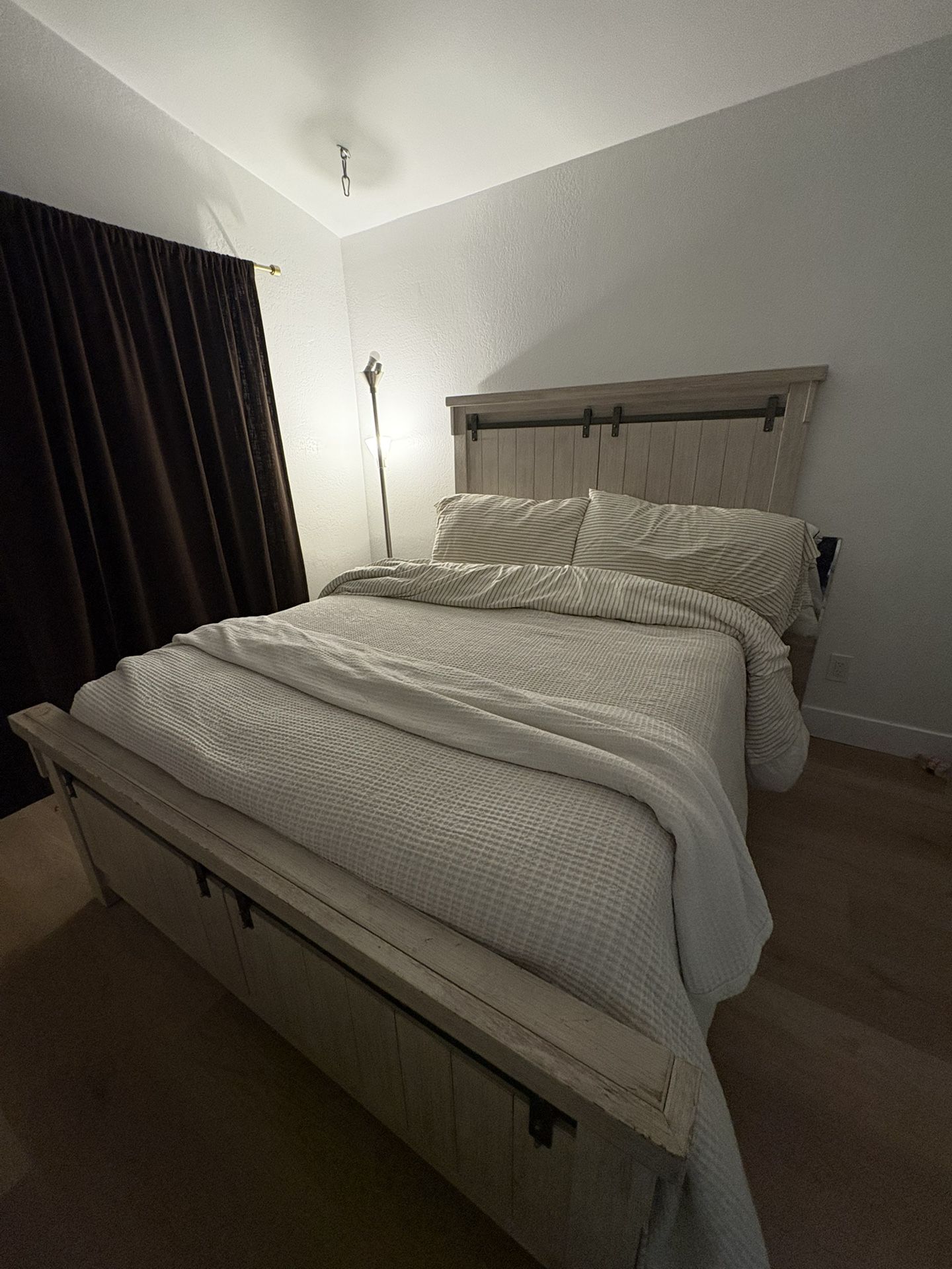 ASHLEYS Queen BED FRAME + Box Spring 