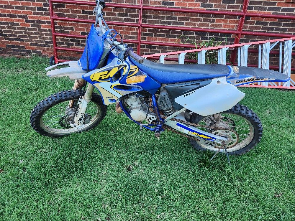 2001 Yamaha YZ 125