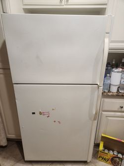 Refrigerator for sale Moving sale works perfect
