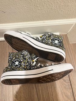 Converse Archive Stars Model Size 11 for men’s