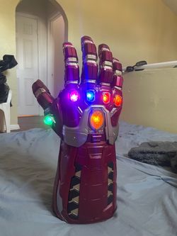 Marvel Legends Hulk-Iron Man Gauntlet Avengers Endgame