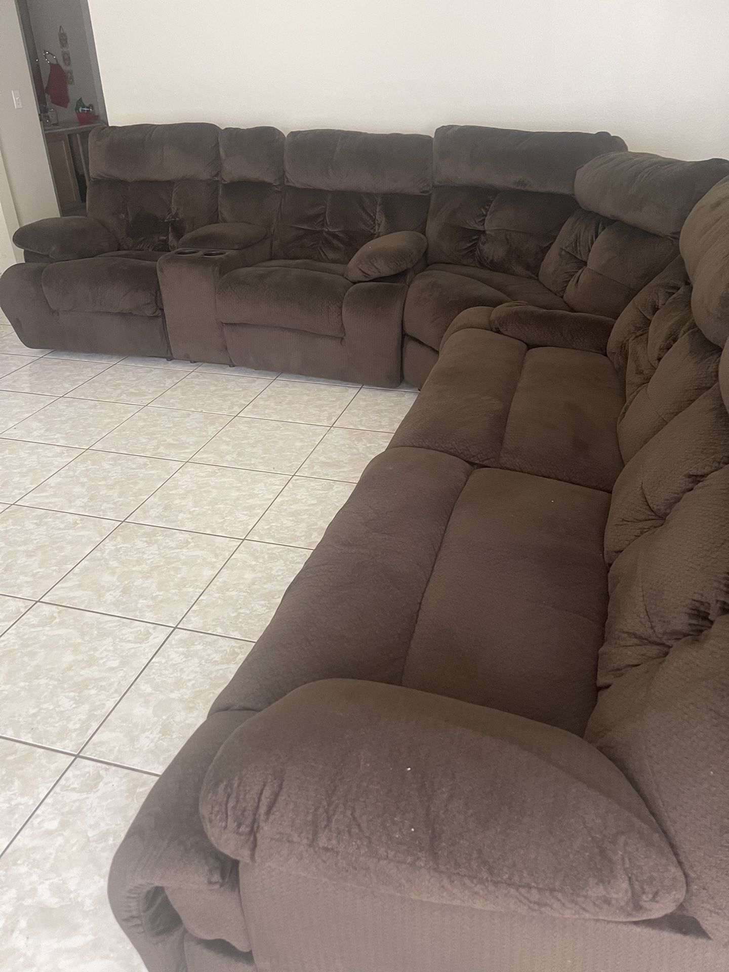 Recliner Sectional
