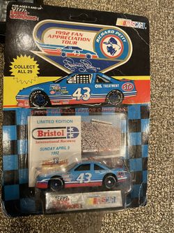 Richard Petty Collectible
