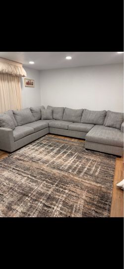 Sectional couch
