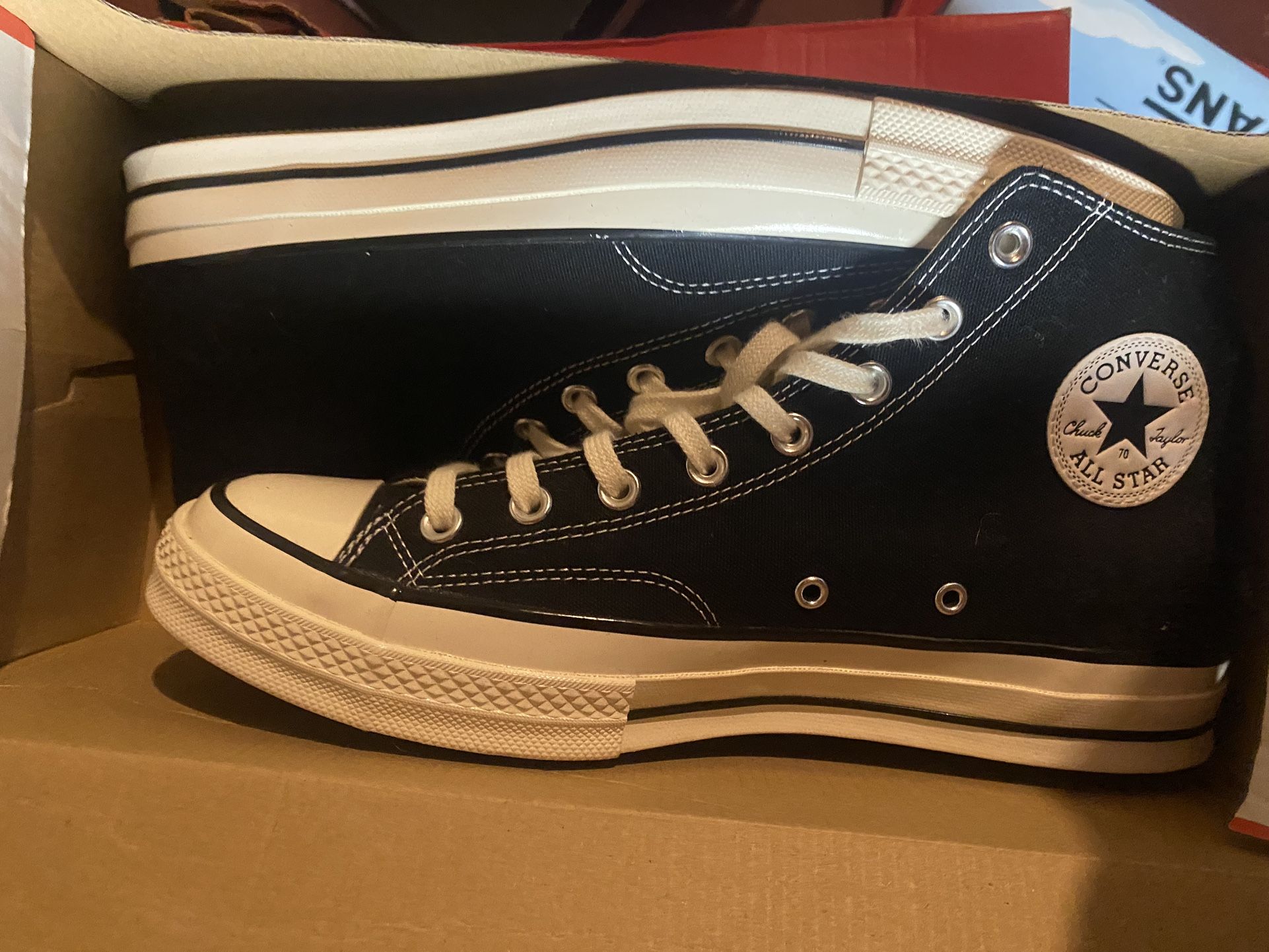 Brand new size 11 converse (only worn once)