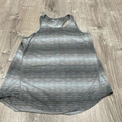 Kirkland Signature Ladies' Racerback Moisture Wicking Active Tank t tee shirt top m medium Women's