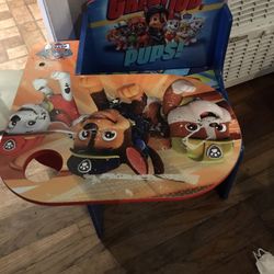 Kids Table/desk 