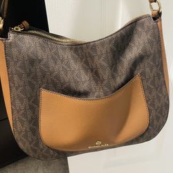 Michel Kors Purse 