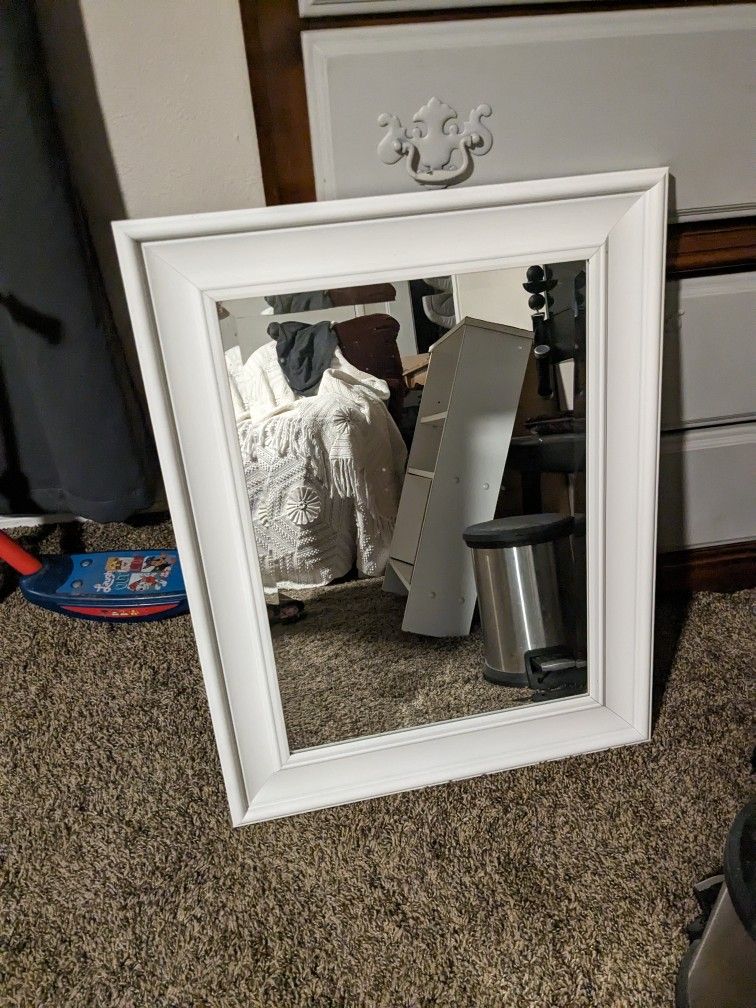 Selling Vanity Or Hallway Mirror 