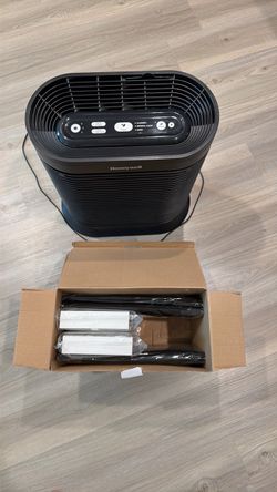 Honeywell Air Purifier  and brand new filters for it