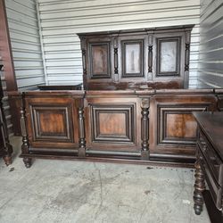 Ashley key town king size bed room set