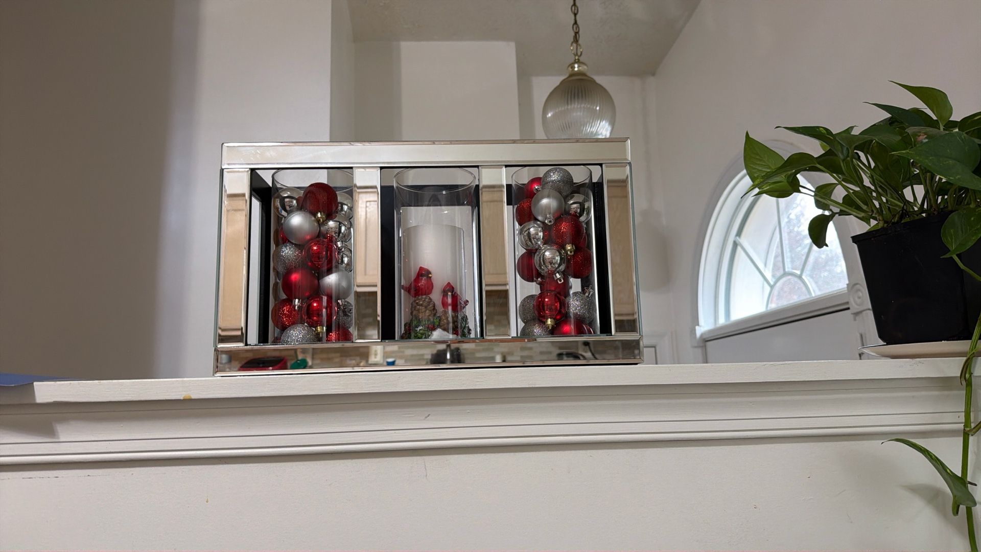 Festive Holiday Decor, Ready For New Home!